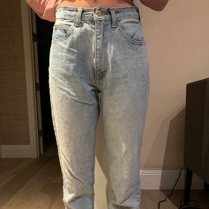 light wash, high waisted brandy melville jeans